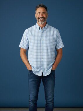 Kirkland Signature Blue and White Plaid Short-Sleeve Button-Down Shirt